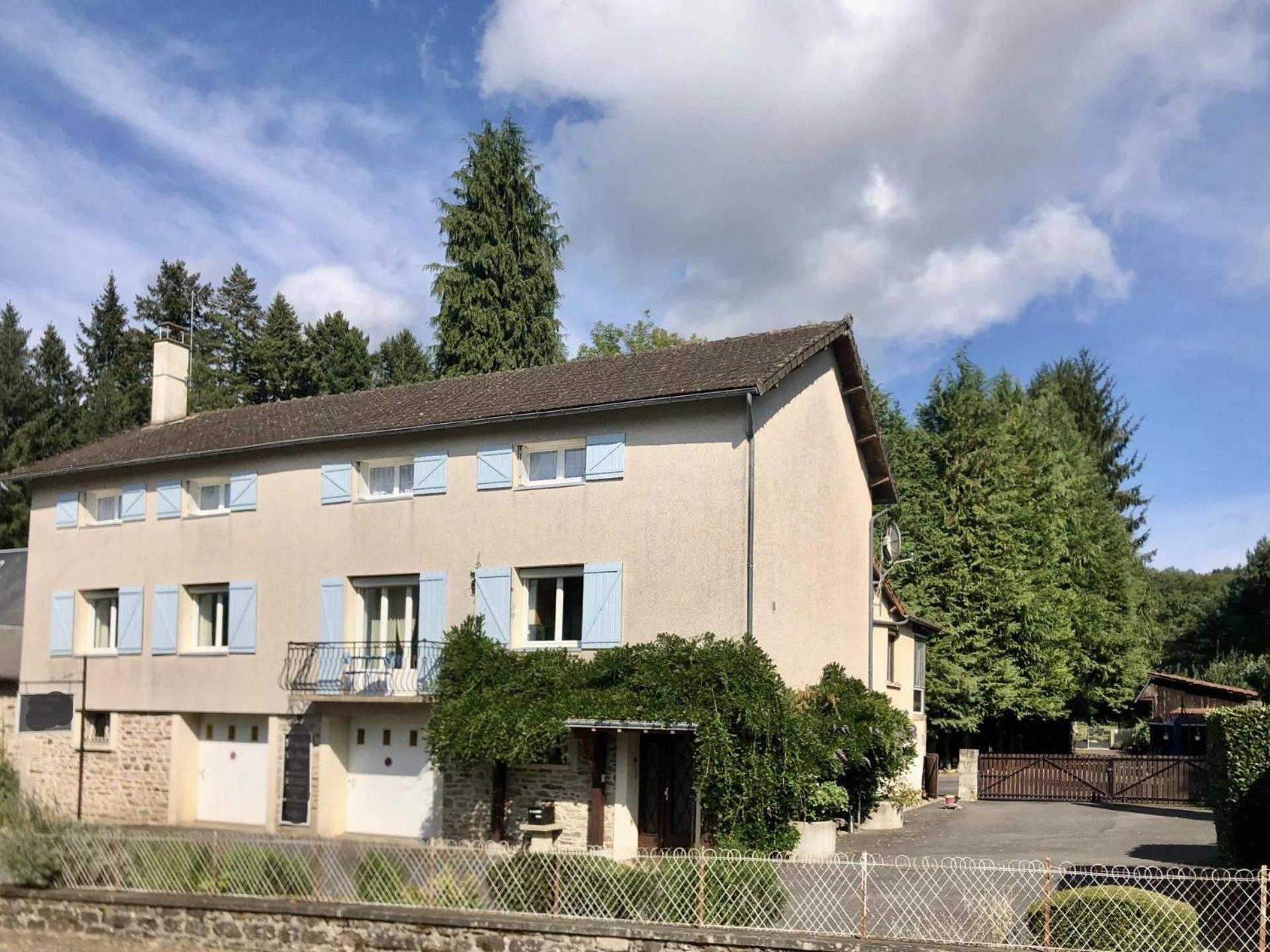 Le Petit Lac Bourganeuf Exterior photo